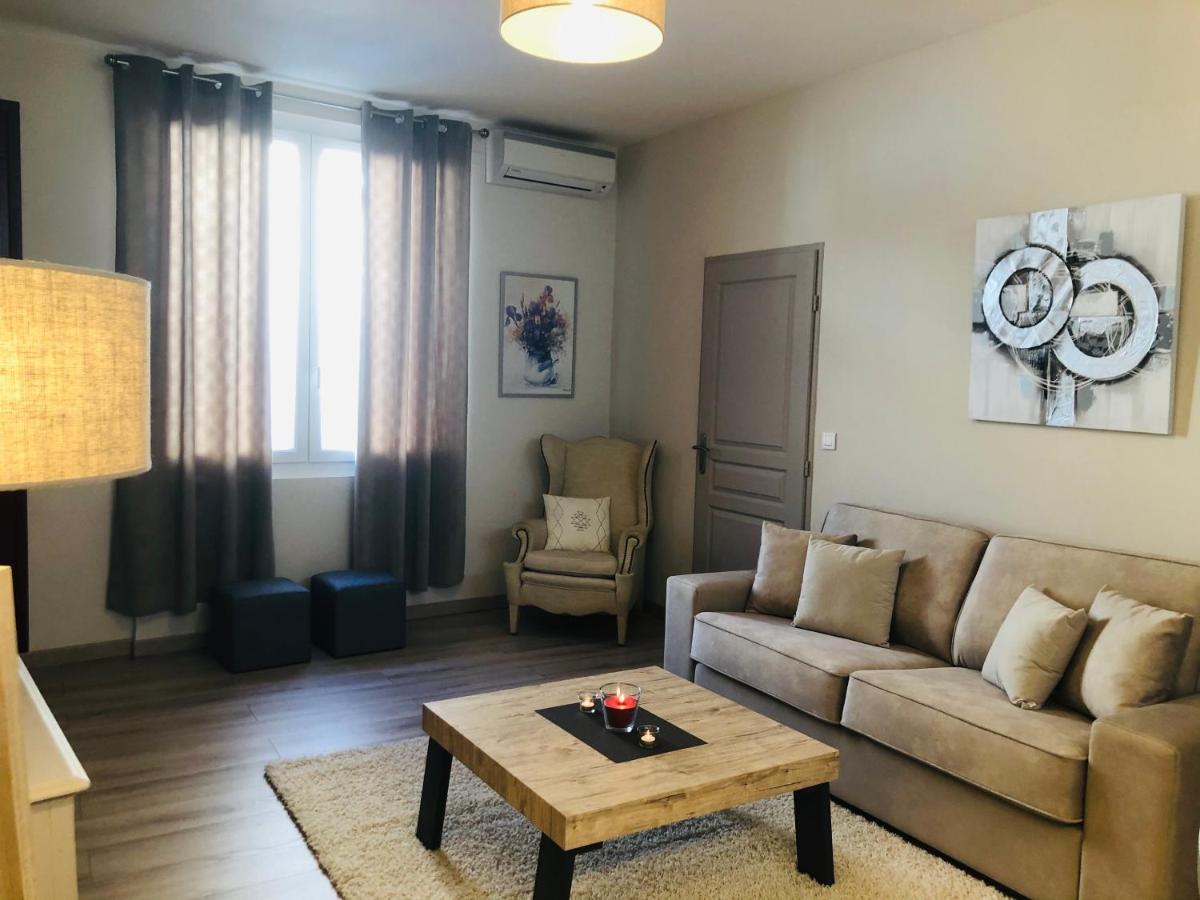Les Volets Rouges Apartment Cavaillon Bagian luar foto